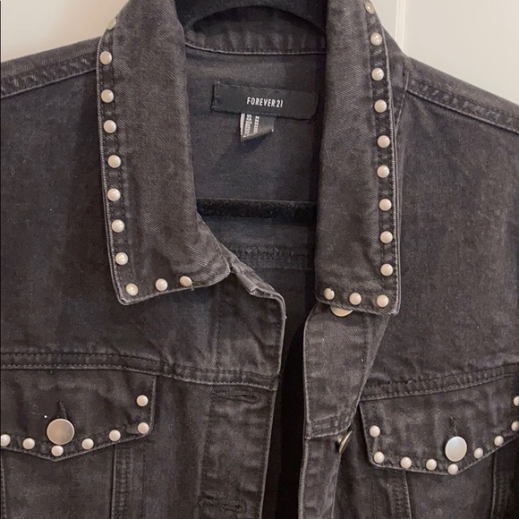 Faded grey/black studded denim jacket - Picture 3 of 4